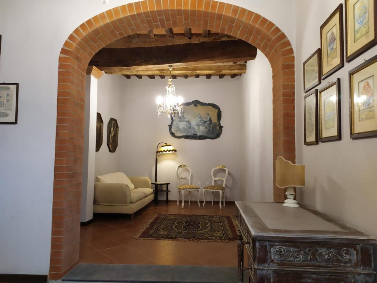Borgo Antico Villa Lari Exterior foto